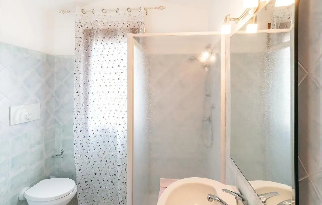 Three-Bedroom Holiday Home In Calasetta Сант-Антиоко