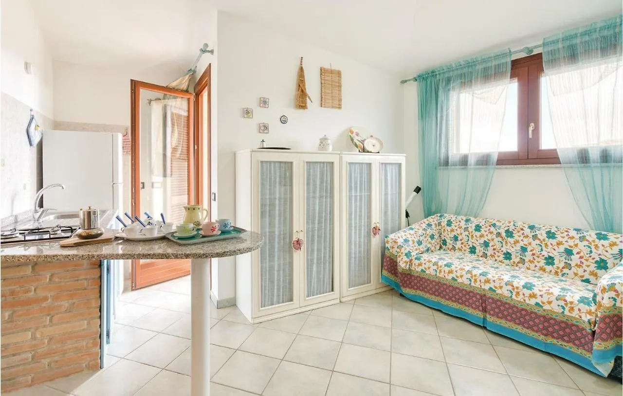 Three-Bedroom Holiday Home In Calasetta Сант-Антиоко
